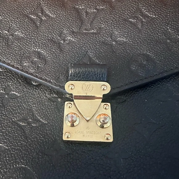🎉 FULL COMPLETE SET! Louis Vuitton Black Empreinte Pochette Metis Crossbody - Picture 11 of 15
